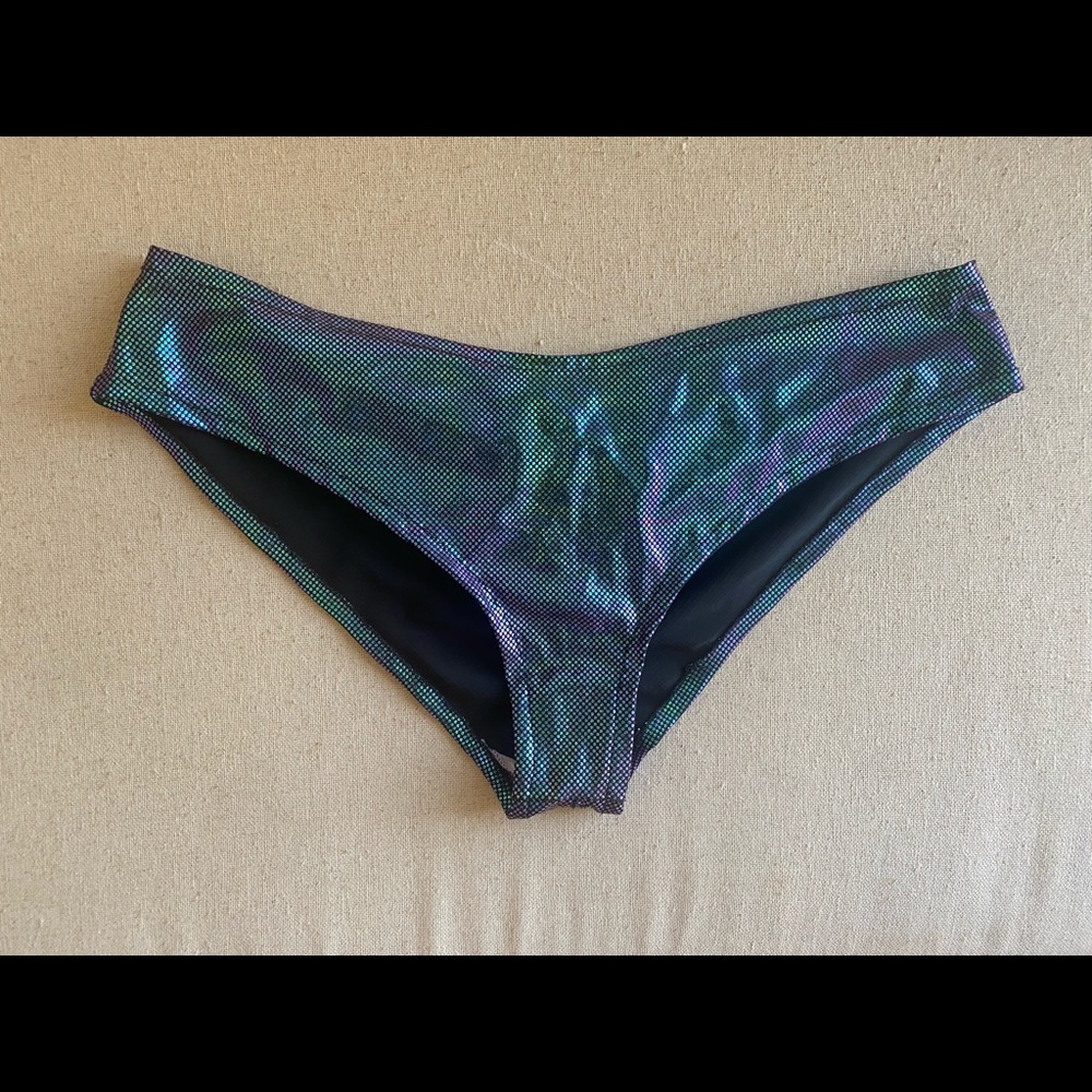 Green & Blue Metallic Rave Booty Shorts - Picture 2 of 2